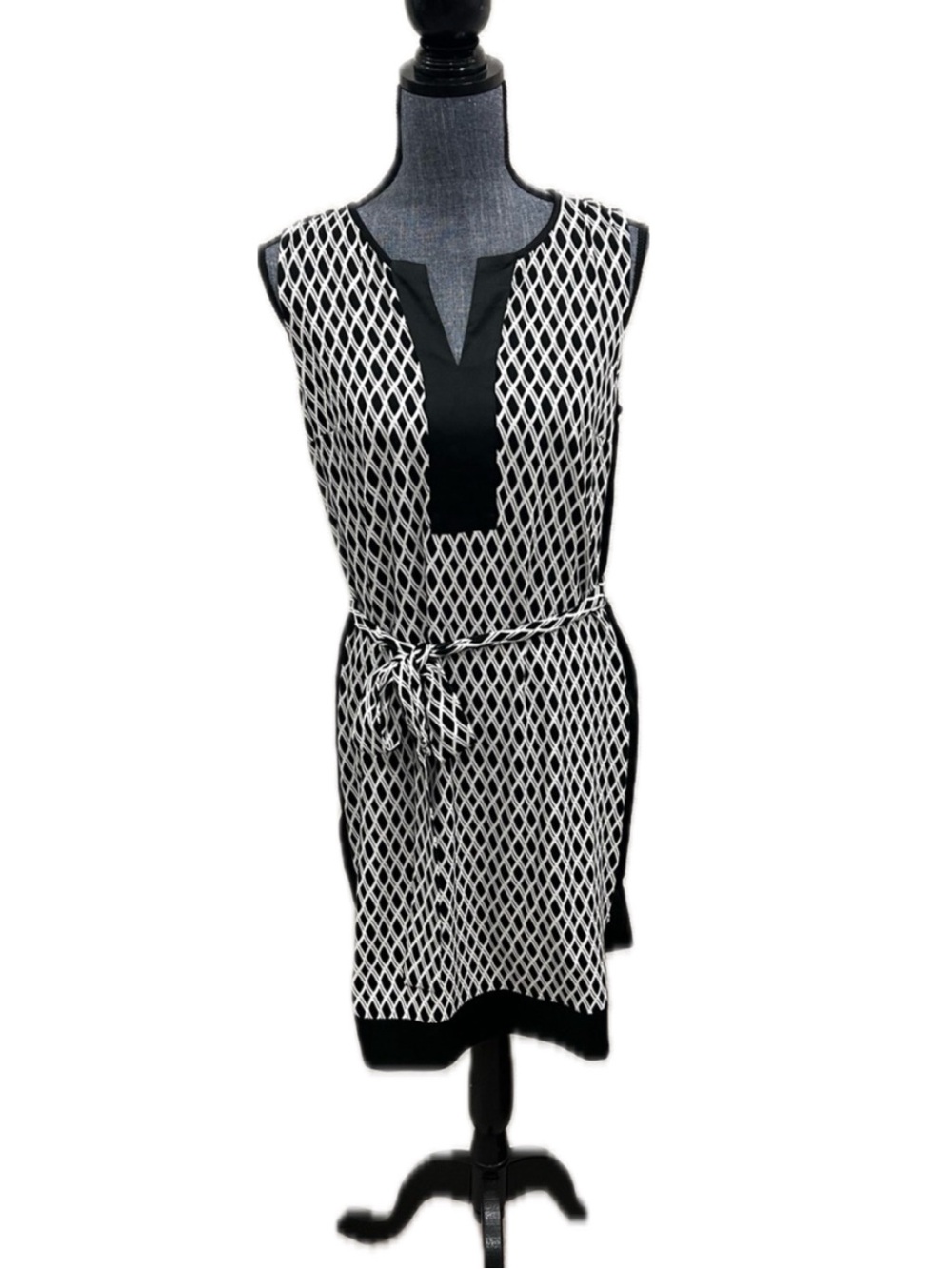 NWT Ann Taylor Sleeveless Black & White Patterned Sheath Dress with Tie Waist